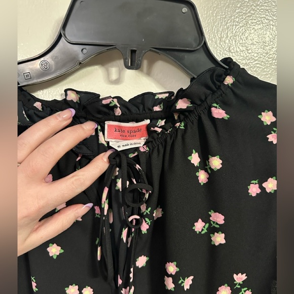 Gorgeous Kate spade blouse size M - Picture 3 of 3